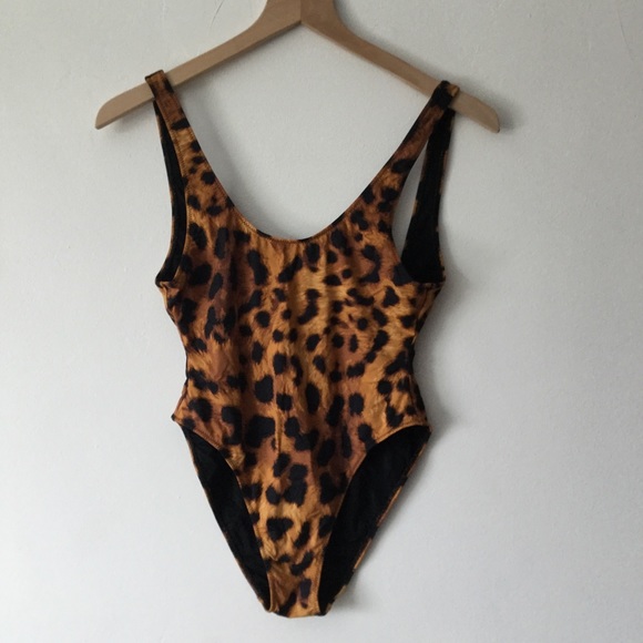 The upside leopard one piece US 4 - Picture 2 of 4